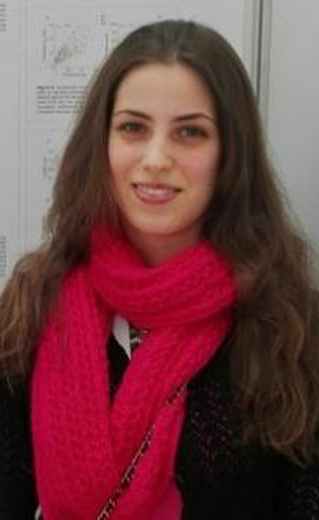 Szab� Adrienn